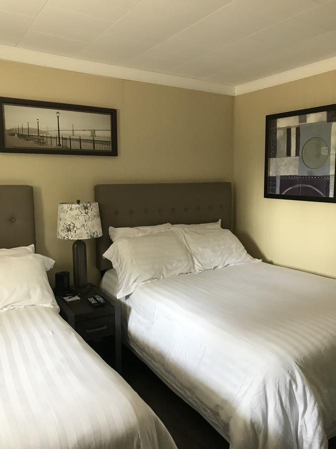 Oreland Motel Flin Flon Zewnętrze zdjęcie
