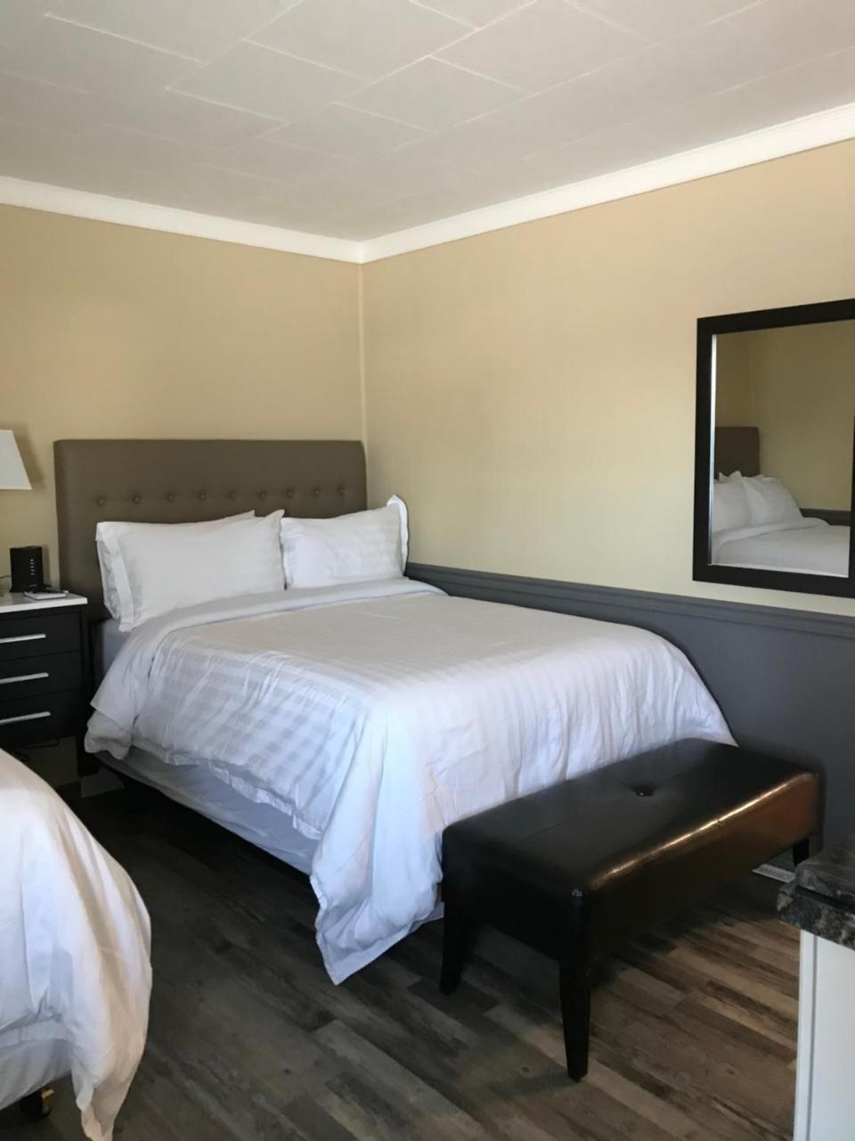 Oreland Motel Flin Flon Zewnętrze zdjęcie